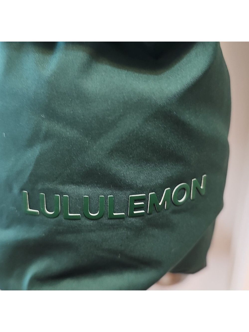 Lululemon Wunder Puff Jacket - Picture 3 of 11